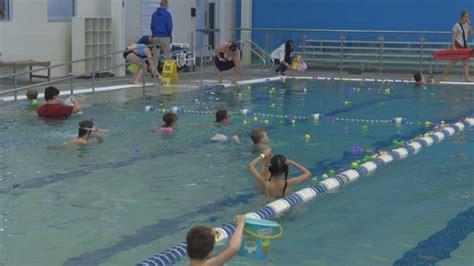 Kingsport Aquatic Center hosts first ever Eggstravaganza