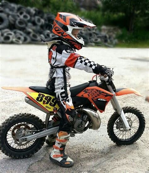 Kids Dirt Bike Boots Buying Guide | Dirt bikes for kids, Kids dirt bike gear, Kids motorcycle