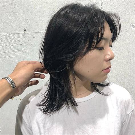 Korean Wolf Cut: The Trendiest Long Haircut For Women In 2023 - Style Trends In 2023