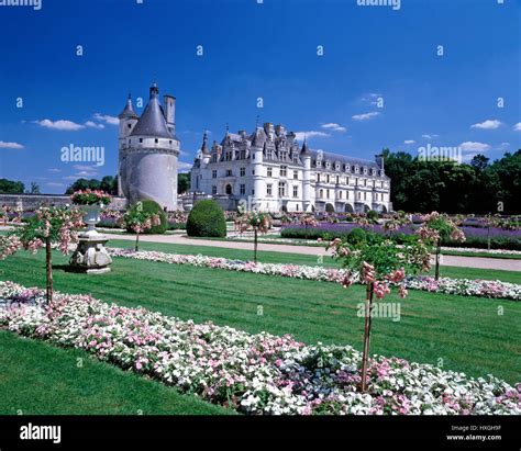 Chateau de Chenonceau, Loire Valley, France Stock Photo - Alamy