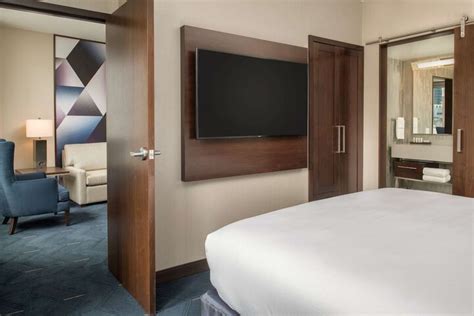 Embassy Suites by Hilton Seattle Downtown Pioneer Square Seattle ...