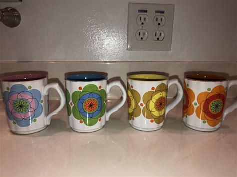 Found these cute coffee mugs! : r/ThriftStoreHauls