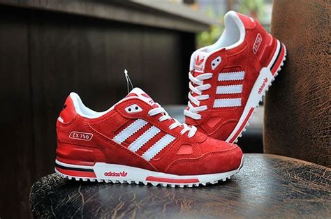 Red and white Adidas trainers. - #adidas #Red #Trainers #White #Sneakers | Adidas white sneakers ...