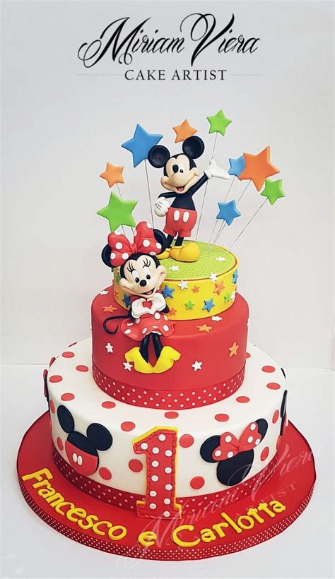 Minnie and Mickey mouse Cake - Decorated Cake by Miriam - CakesDecor