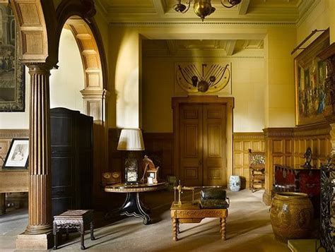 The Royals at Christmas: Inside Sandringham Estate - Entrance Hall | Sandringham house ...