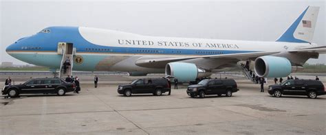 Air Force One: Boeing 747-8 Selected as New Presidential Plane - ABC News