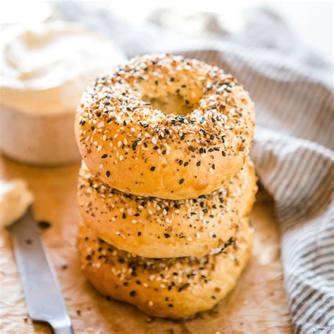 Easy Homemade Everything Bagels - The Busy Baker