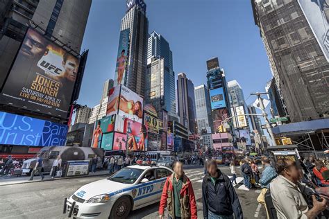 Theater District in New York - The Entertainment Epicenter of Manhattan ...