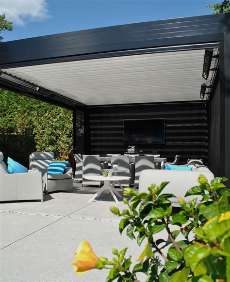 Louvered Pergola XL with motorized screens | Pergola outdoor living, Louvered pergola, Pergola ...