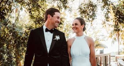 Ashleigh Barty marries Garry Kissick in Queensland - Women's Tennis Blog