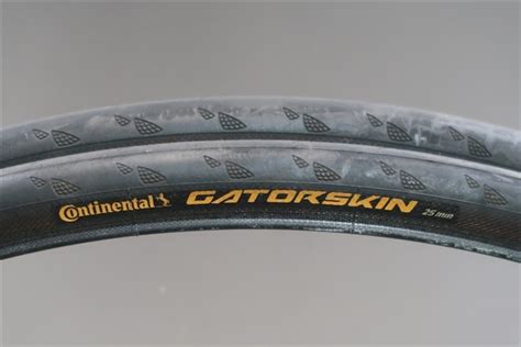 700 x 25c Continental Gatorskin road tires pair