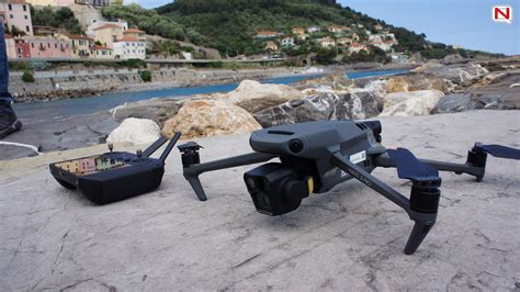 DJI MAVIC 3 PRO, il vero game changer è la nuova fotocamera da 70 mm 3x | Quadricottero News