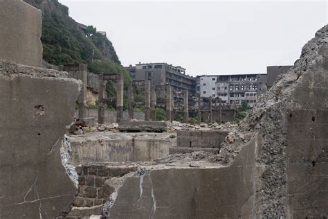 File:Hashima Island 16.jpg