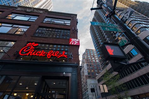 6 Vital Facts About New York's First Location of Chick-Fil-A - Eater NY