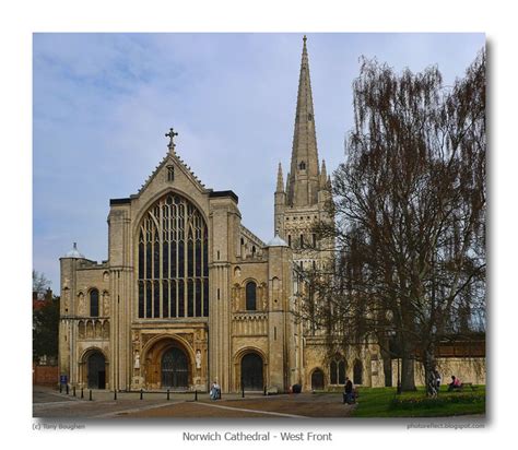 PhotoReflect: Norwich Cathedral - the exterior