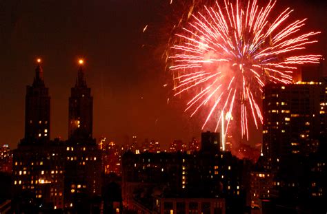 New York fireworks | Firework display seen from upper west s… | Flickr