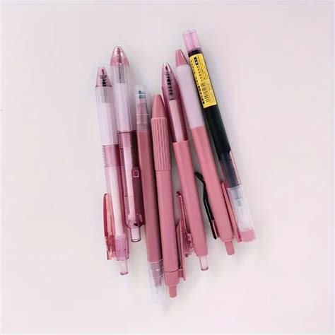 7 Pack Retractable Ballpoint Pens Medium Point Stick Pens With Quick Drying Ink Plastic Oval ...