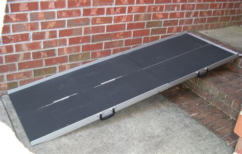 7' Trifold Aluminum Portable ramp - HomeAccessProducts.com