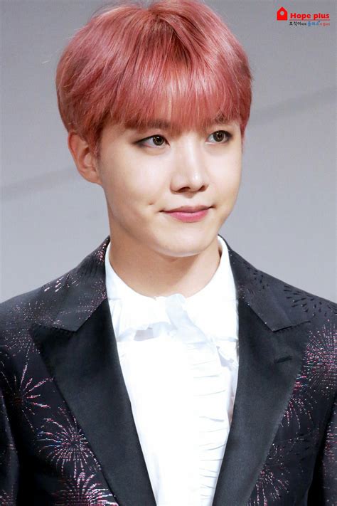 Male Idols' Pink Hair - Kpop Korean Hair and Style