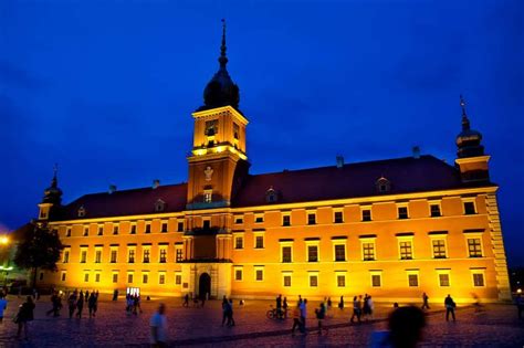 5 Incredible Things to Do in Warsaw, Poland! [2022]