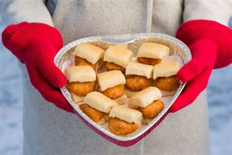 Chick-Fil-A's Heart-Shaped Nugget Tray is Back Just in Time for ...