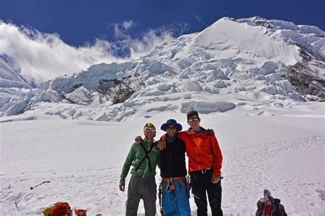 Huascaran Guided Climb Cordillera Blanca Mountain Range | Sky High Andes