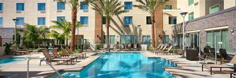 Hawthorne, California Hotels | Courtyard Los Angeles LAX/Hawthorne