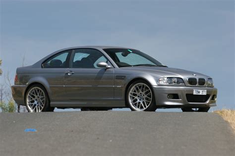 BMW M3 CSL (E46) Specs & Photos - 2003 - autoevolution