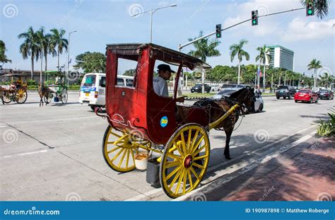 Kalesa Horse Drawn Carriage In Intramuros, Manila, Philippines ...