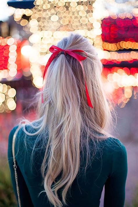 25 Christmas Hairstyles To Rock This Holiday Season