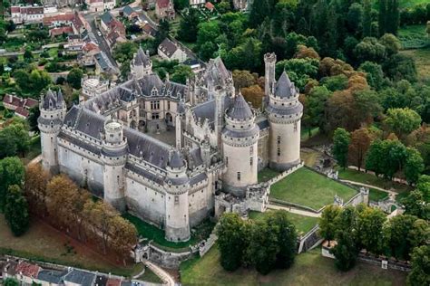 Best Castles in Northern France - Historic European Castles