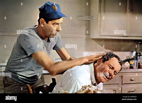 WALTER MATTHAU & JACK LEMMON THE ODD COUPLE (1968 Stock Photo: 30946414 - Alamy