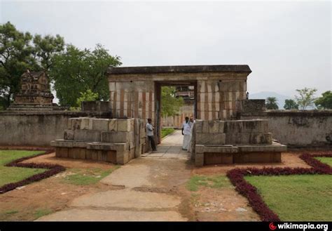 Gudimallam Temple Compound