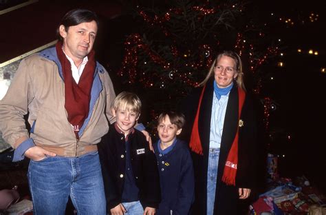 Macaulay Culkin & His 6 Siblings’ Unconventional Upbringing - Child ...