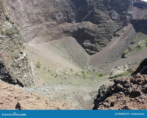 Crater of Mount Vesuvius stock photo. Image of dormant - 38286270