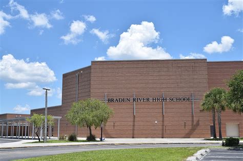 Braden River High School senior named National Merit Scholarship winner | Your Observer