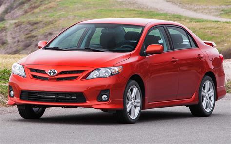 2013 Toyota Corolla - Information and photos - MOMENTcar