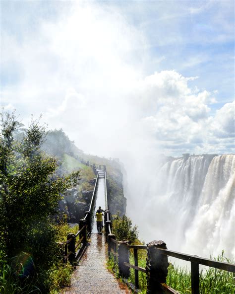 The Victoria Falls - Zambia : travel