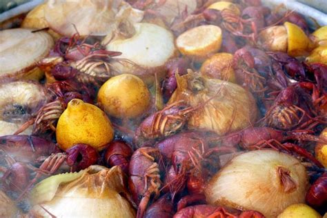 Crawfish Boil Tips from Expert Boilers