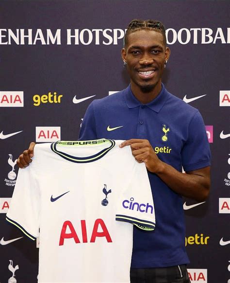 Spurs Unveil Yves Bissouma - Tossyardkings