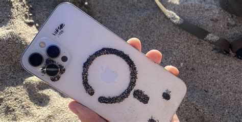 iPhone 12 User Discovers MagSafe Collects Iron From Sand