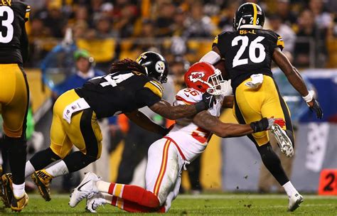 Report: Chiefs Agree to Deal With Free Agent RB Le’Veon Bell – Chiefs ...