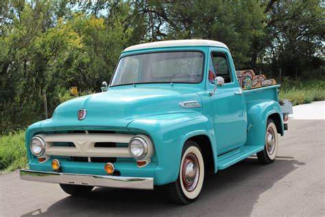 1953 FORD F-150 PICKUP - Front 3/4 - 198684