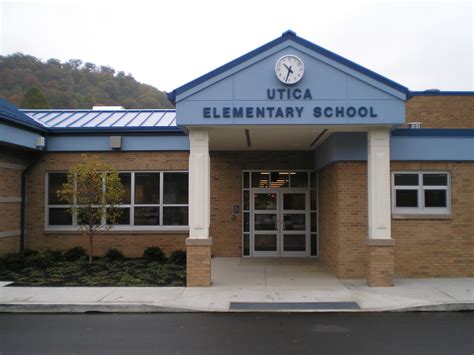 Franklin School Board Votes to Close Utica Elementary School : exploreVenango.com