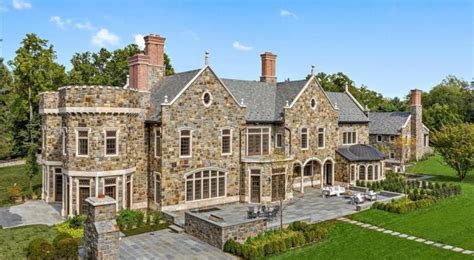 11,300 Sq. Ft. Stone Mansion Pending Sale in Mid-Country Greenwich (PHOTOS) | Pricey Pads