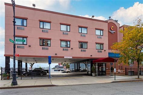 COMFORT INN BROOKLYN $196 ($̶2̶1̶6̶) - Updated 2023 Prices & Hotel Reviews - NY