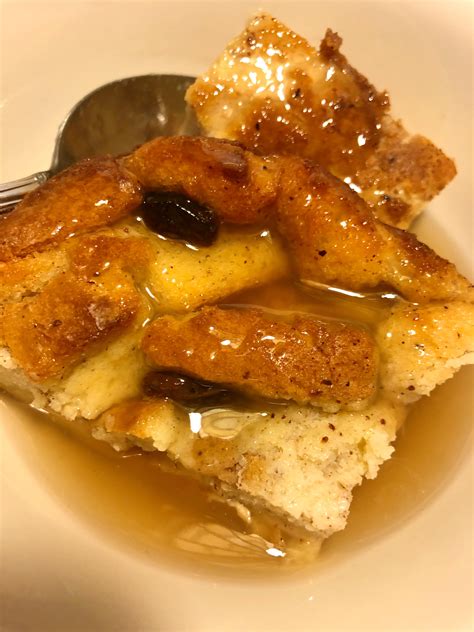 Old Fashion Bread Pudding With Vanilla Sauce | TheBestDessertRecipes.com