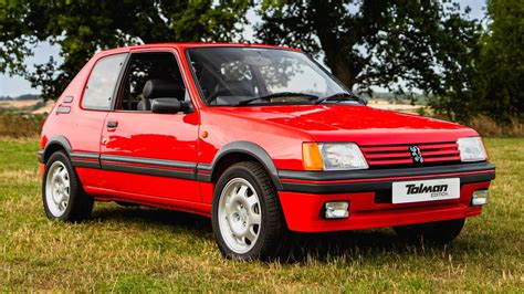 UK: Peugeot 205 GTI restomod has 200 bhp, modern interior tech