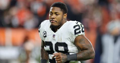 Josh Jacobs on Raiders Contract Extension Talks: 'This Is Where I Want ...