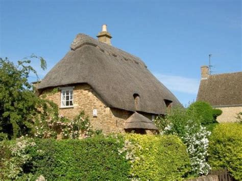 2 bedroom cottage for sale in Hoo Lane, Chipping Campden, GL55 | Cottage rental, Holiday cottage ...